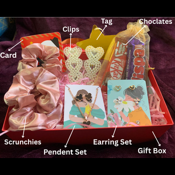 Personalised Pamper Hamper Christmas gift: Candles, Chocolates & Jewellery – Gift for Her - Image 2